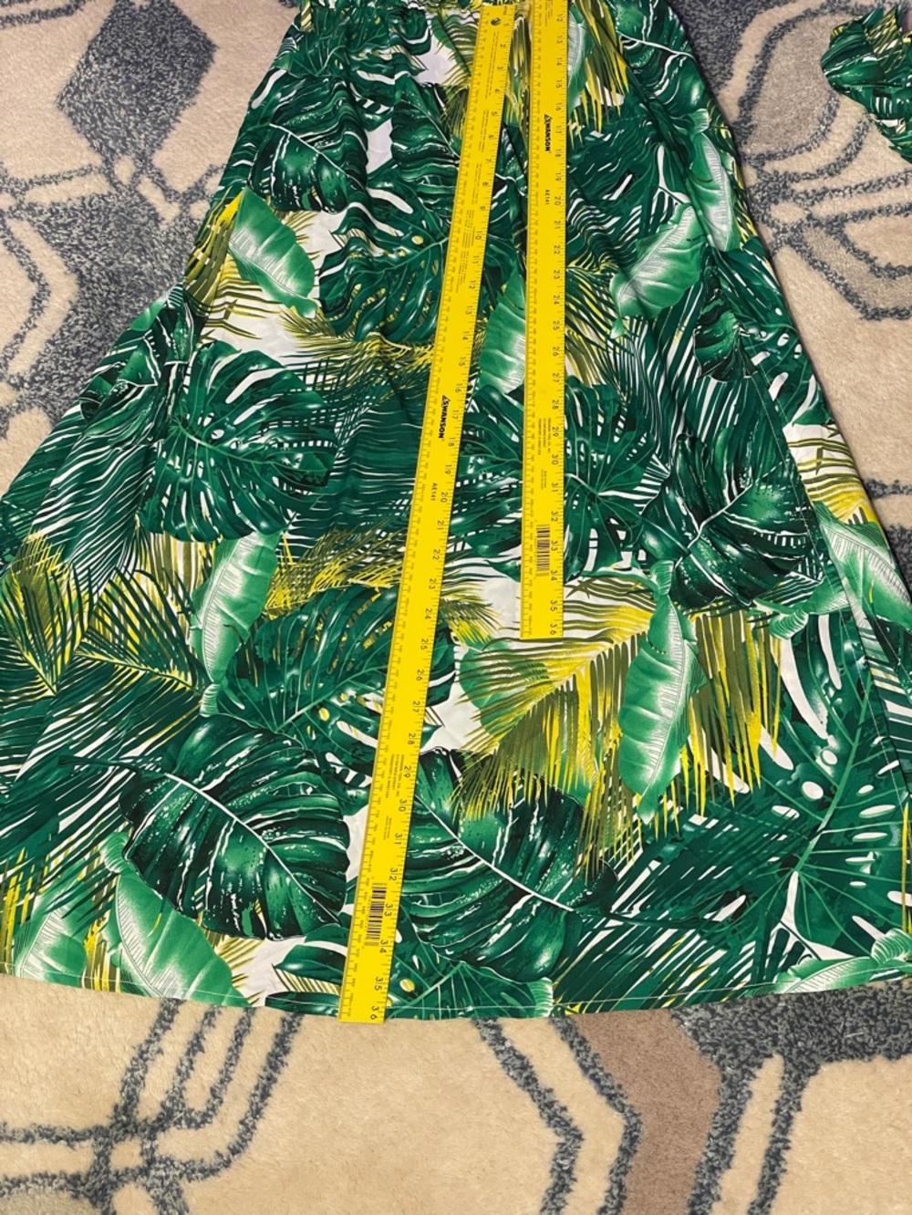 Tropical Green Off-Shoulder Maxi Dress Size: Small - Picture 15 of 17